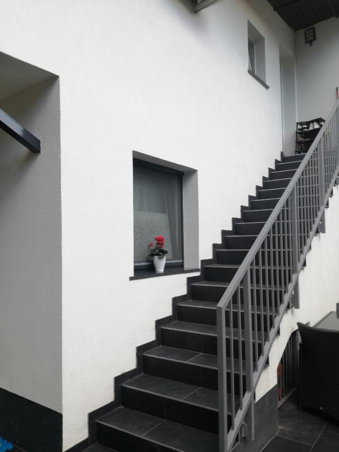 Apartment R.i.s.-rest In Siska Duplex