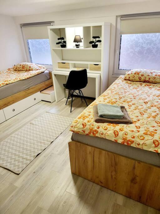 R.i.s.-rest In Siska Duplex Apartment